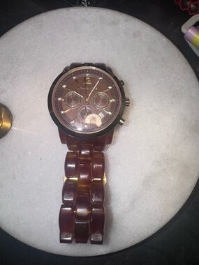 Michael Kors Tortoiseshell Brown Resin Chronograph with Gold Accents